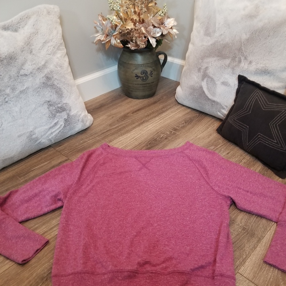 Sz small crew neck super soft crewneck sweatshirt